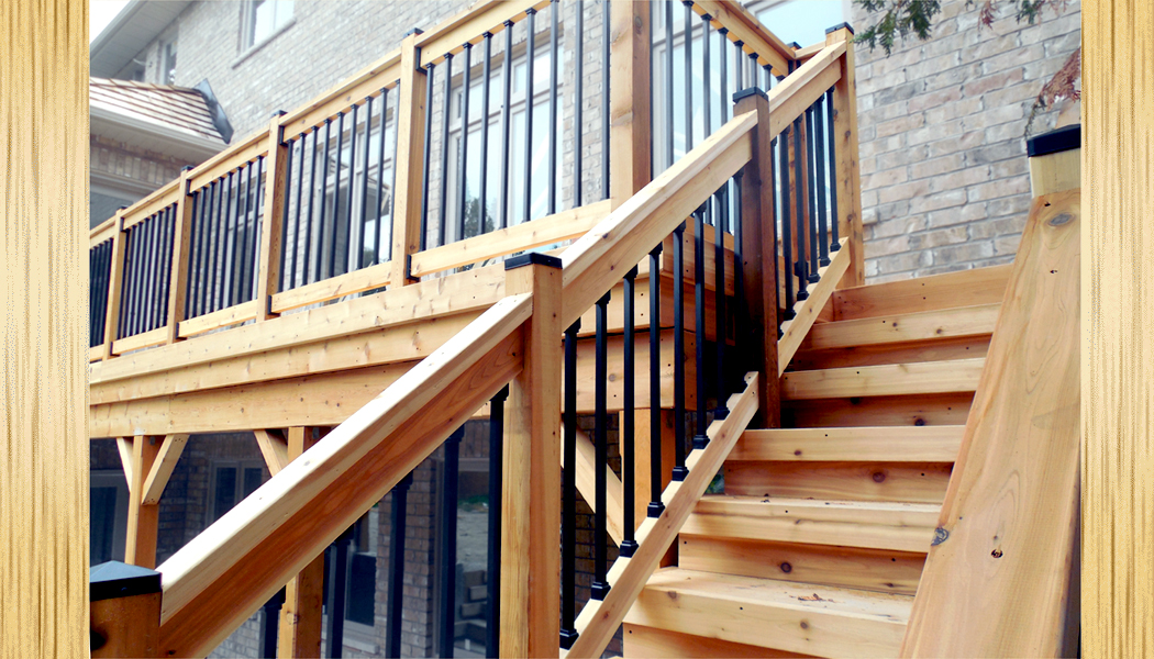 Cedar Deck with Basement Access