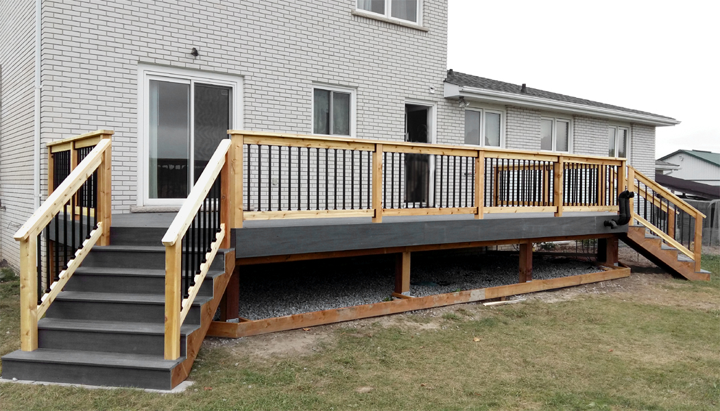 Cedar Rail Composite Deck