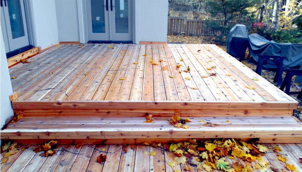 Easy Access Deck