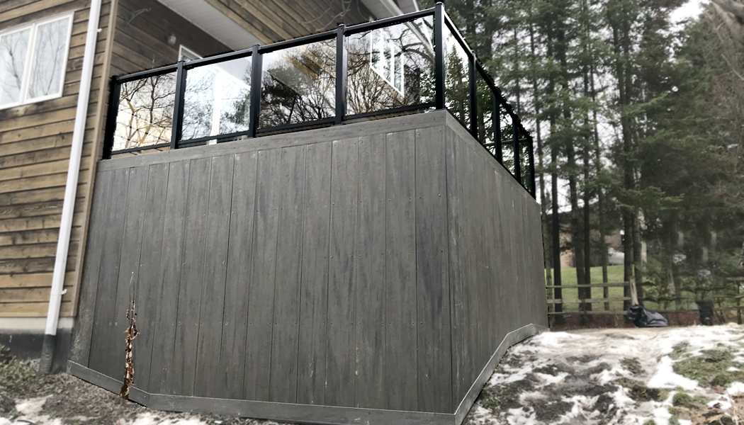 Glass Railing Composite Deck