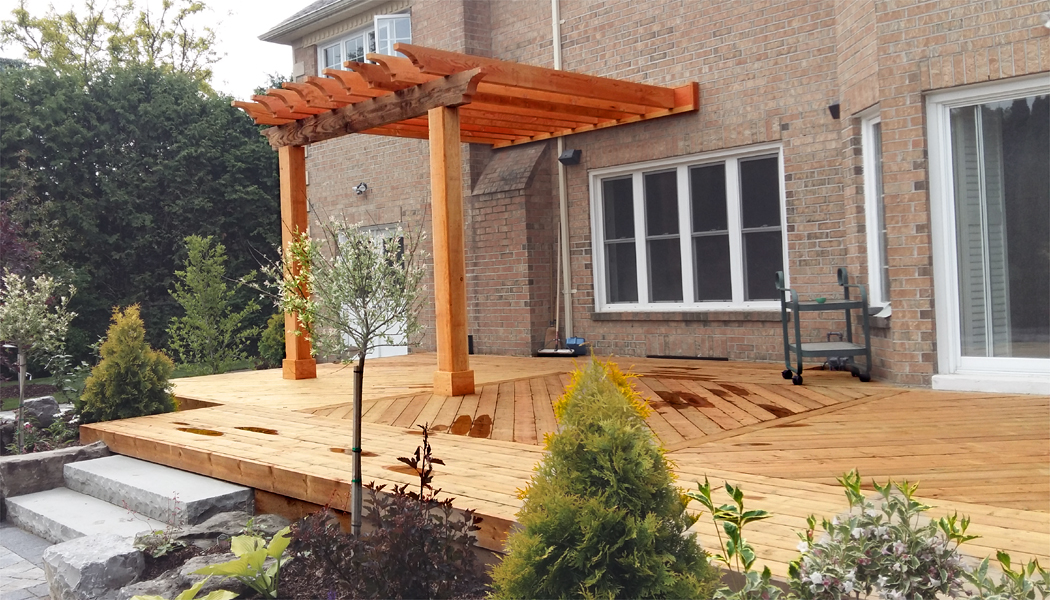 Open Pergola Poolside Deck