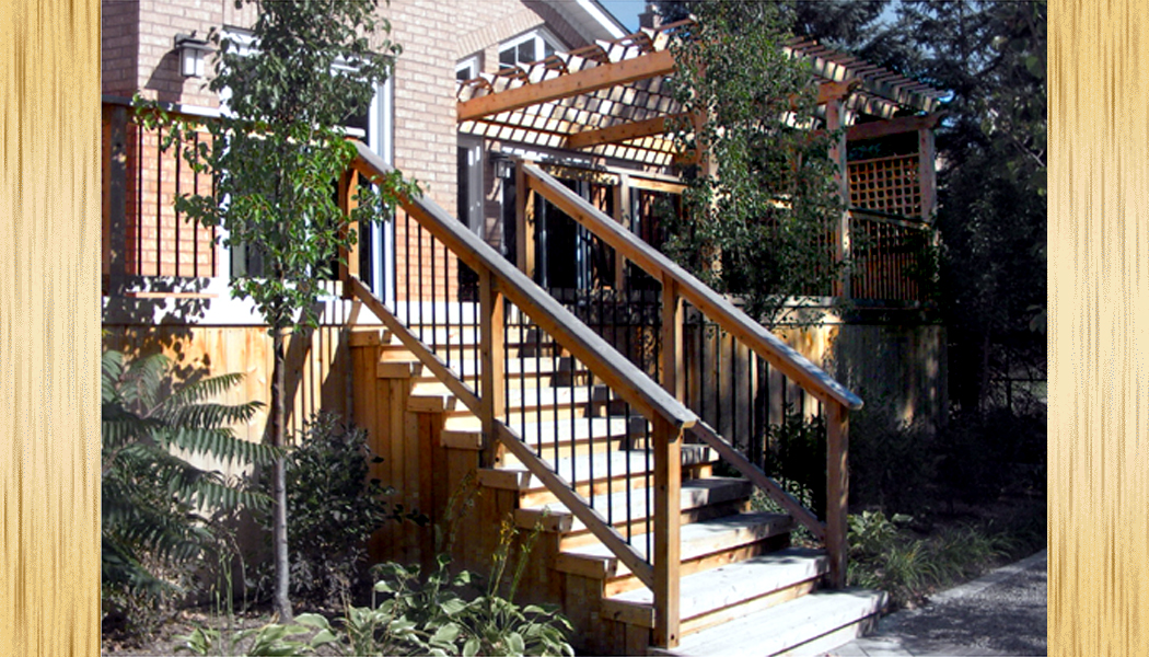 Pergola & Lattice Deck