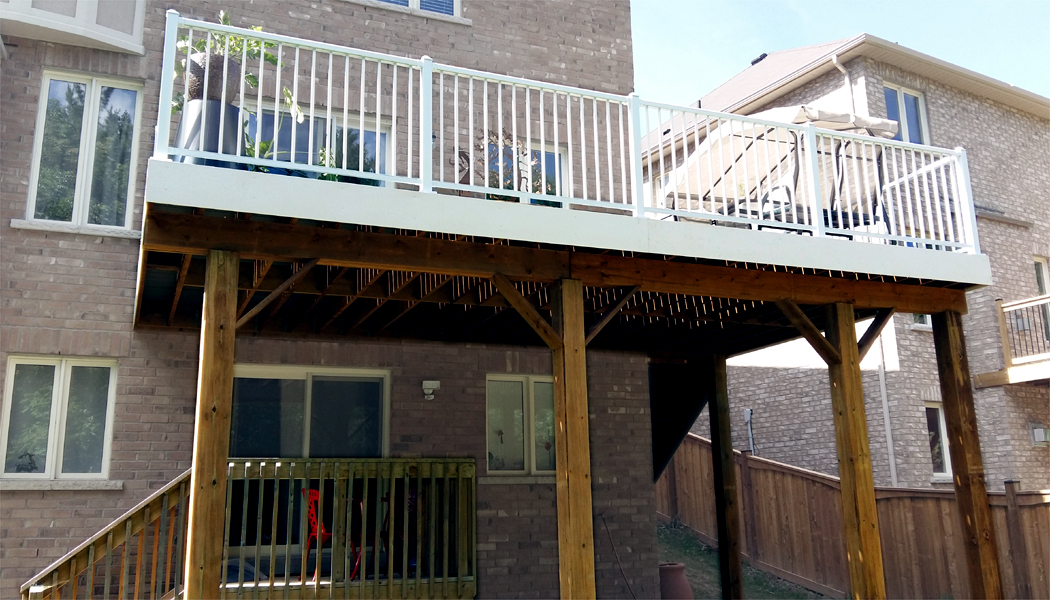 White Railing & Grey Composite Deck